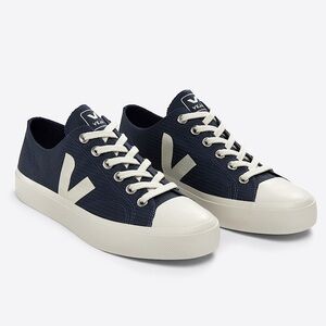 NWT VEJA WATA II LOW RIPSTOP SNEAKERS